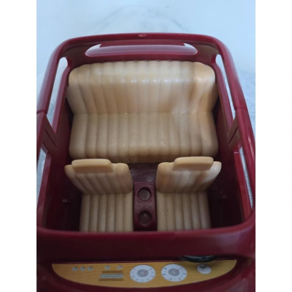 Calico Critters Sylvianian Families Red Burgundy Cruiser Car Toy Used